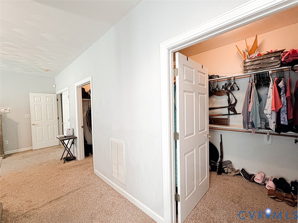 9013 Southampton Pkwy