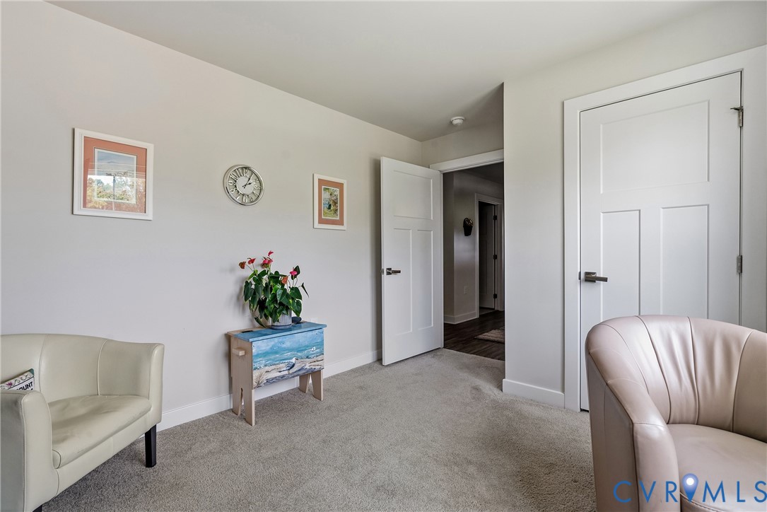10306 Sun Ridge Ln