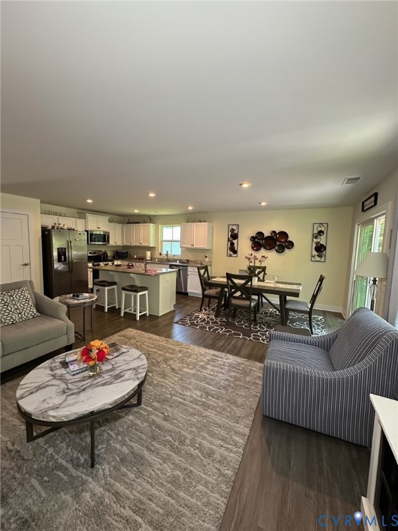 10306 Sun Ridge Ln