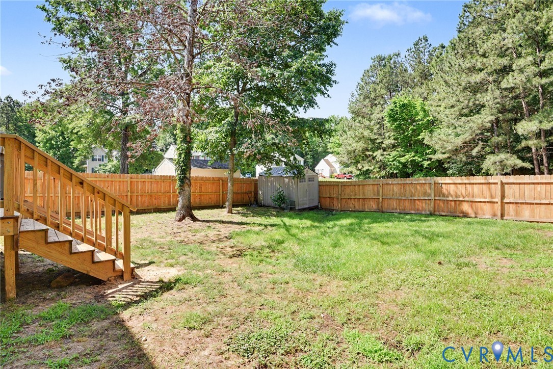 5036 Blackbird Dr
