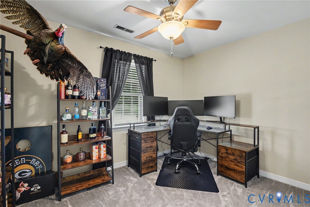 5036 Blackbird Dr