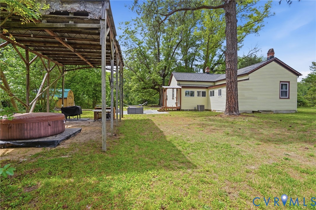12456 Leonard Ln