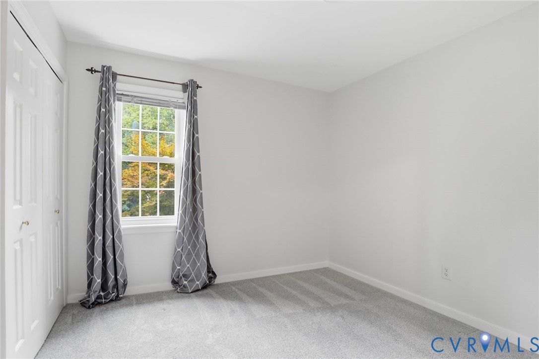 1500 Stone River Rd