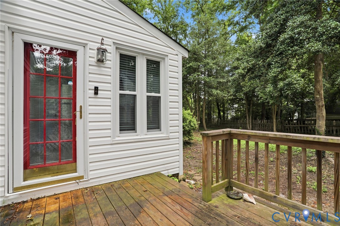 1500 Stone River Rd