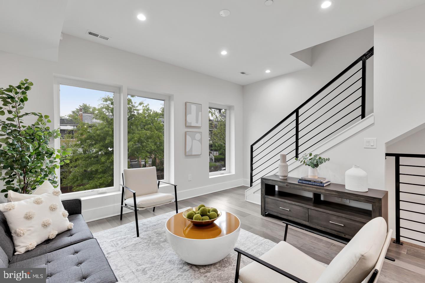 1241 OATES STREET NE 2