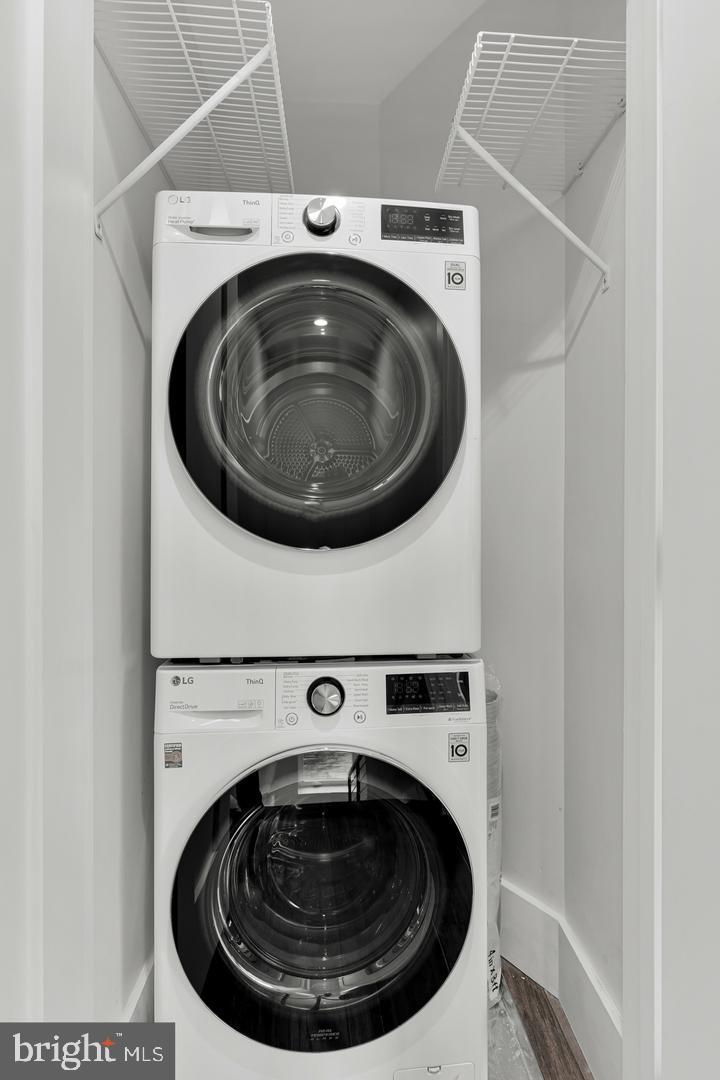 1241 OATES STREET NE 2