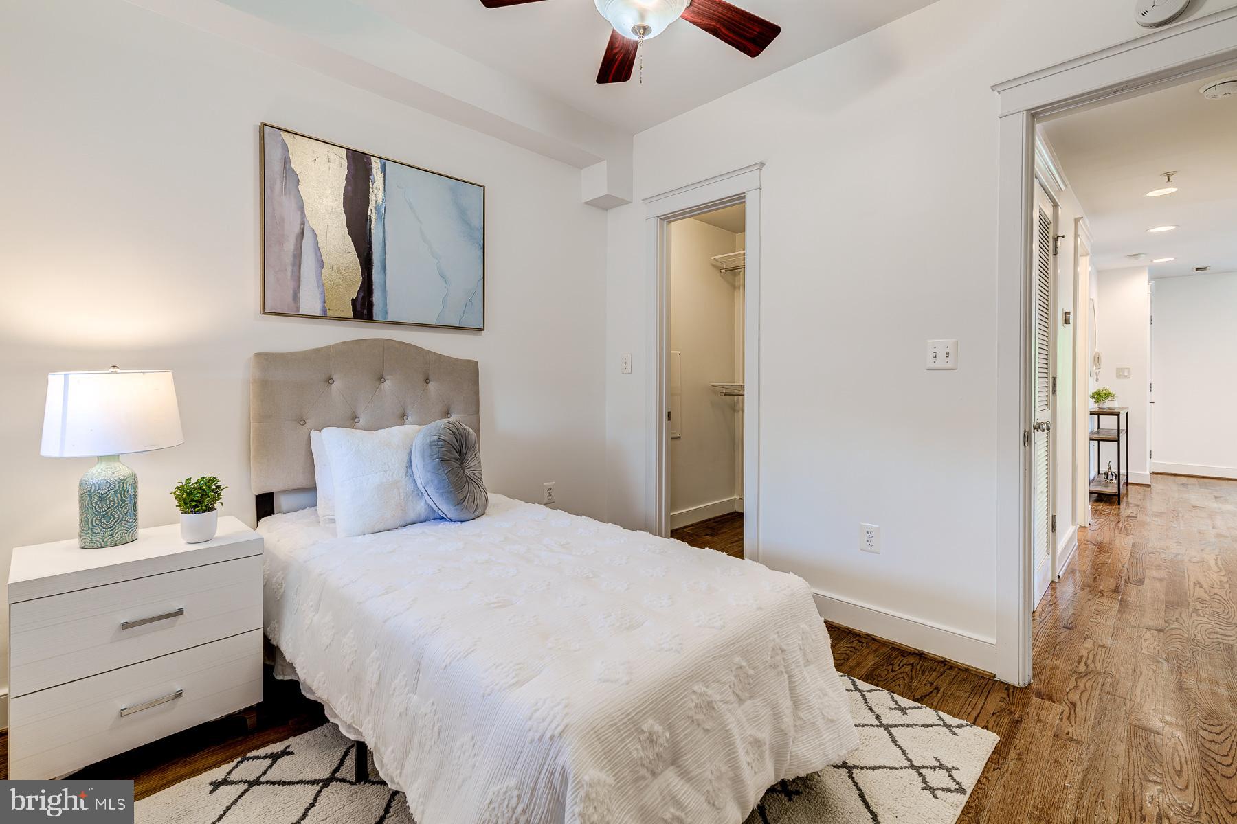 1300 Belmont St NW #201