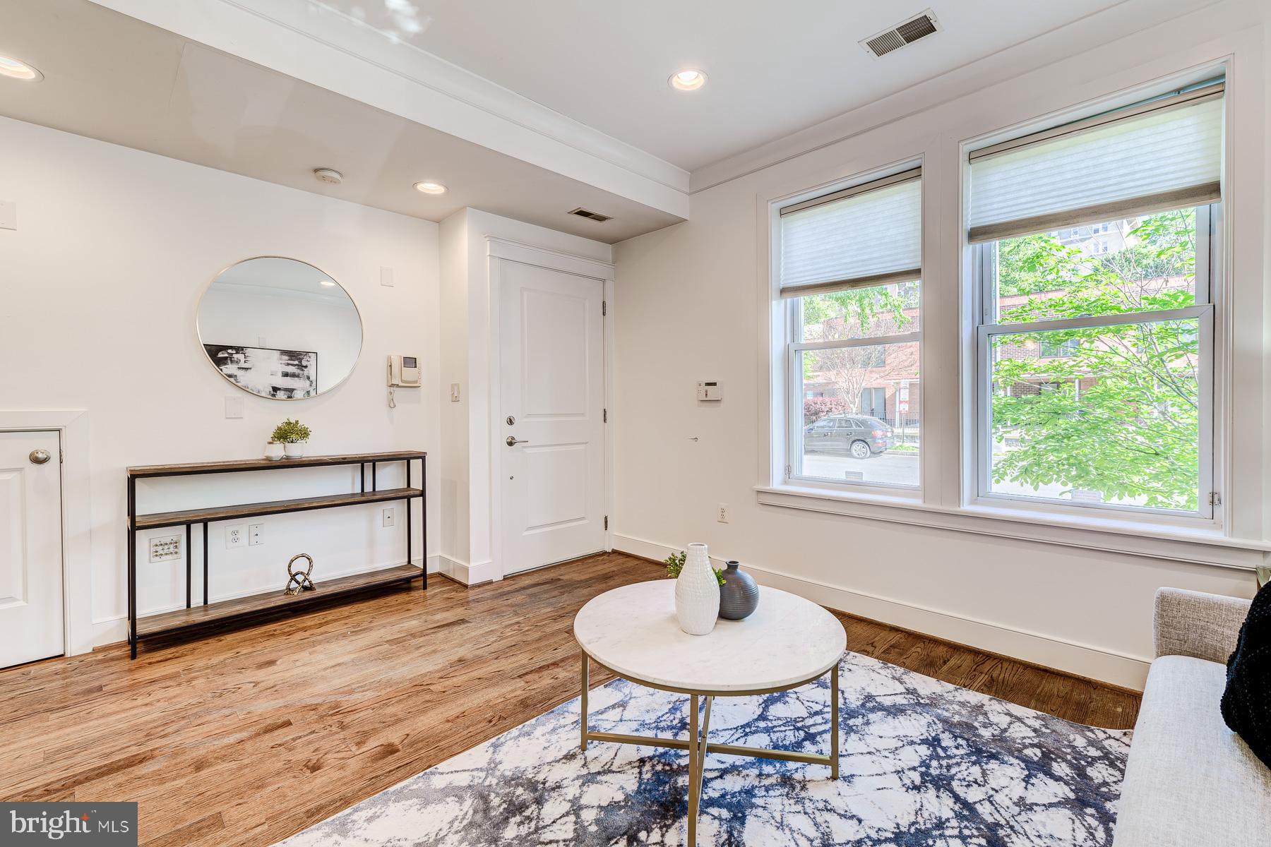 1300 Belmont St NW #201