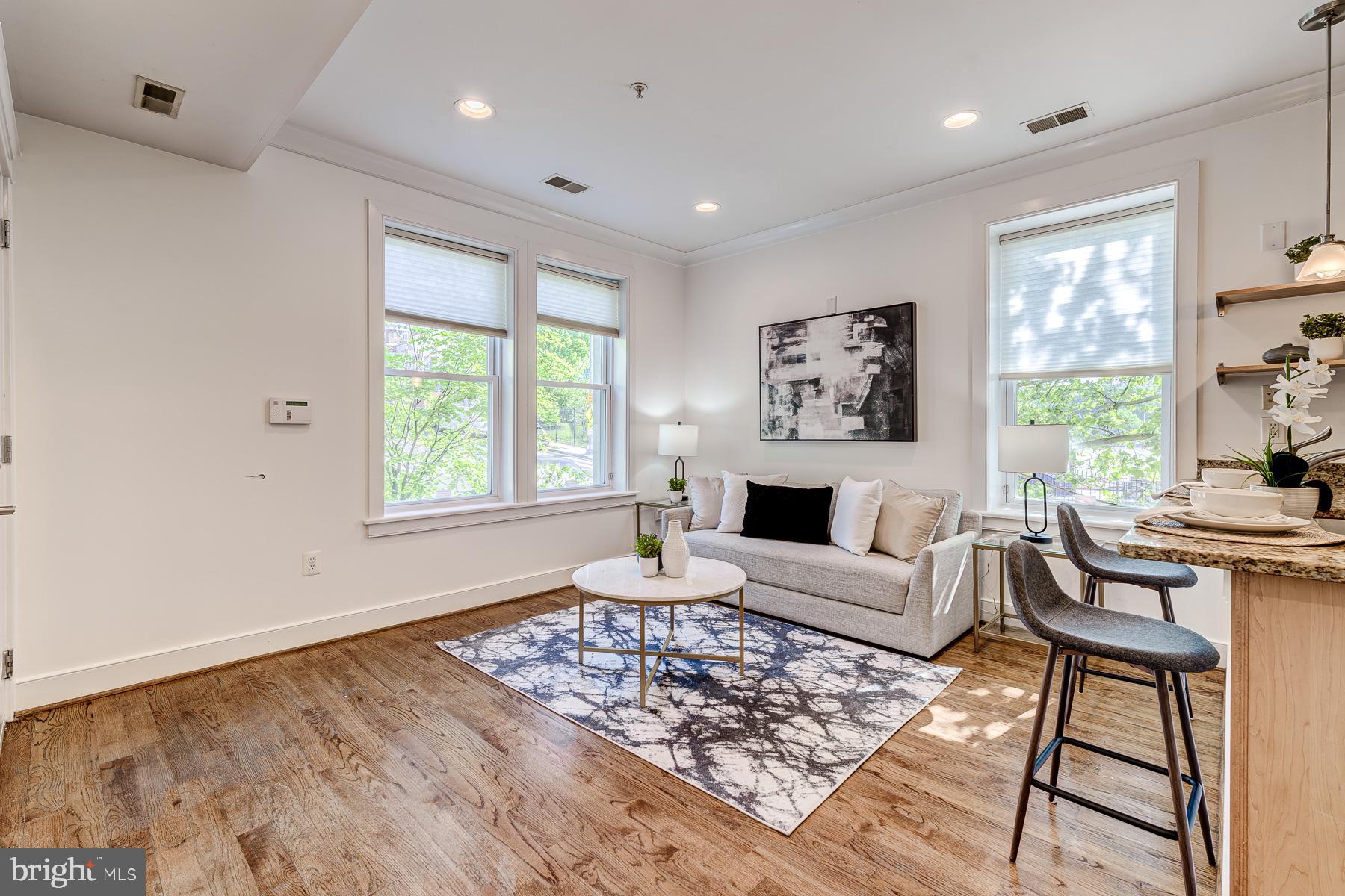 1300 Belmont St NW #201