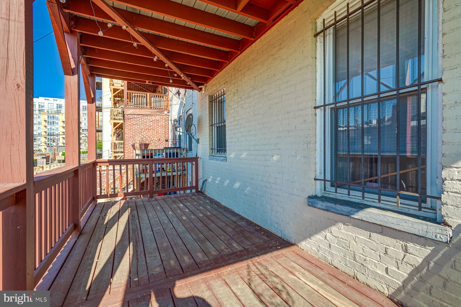 1300 Belmont St NW #201