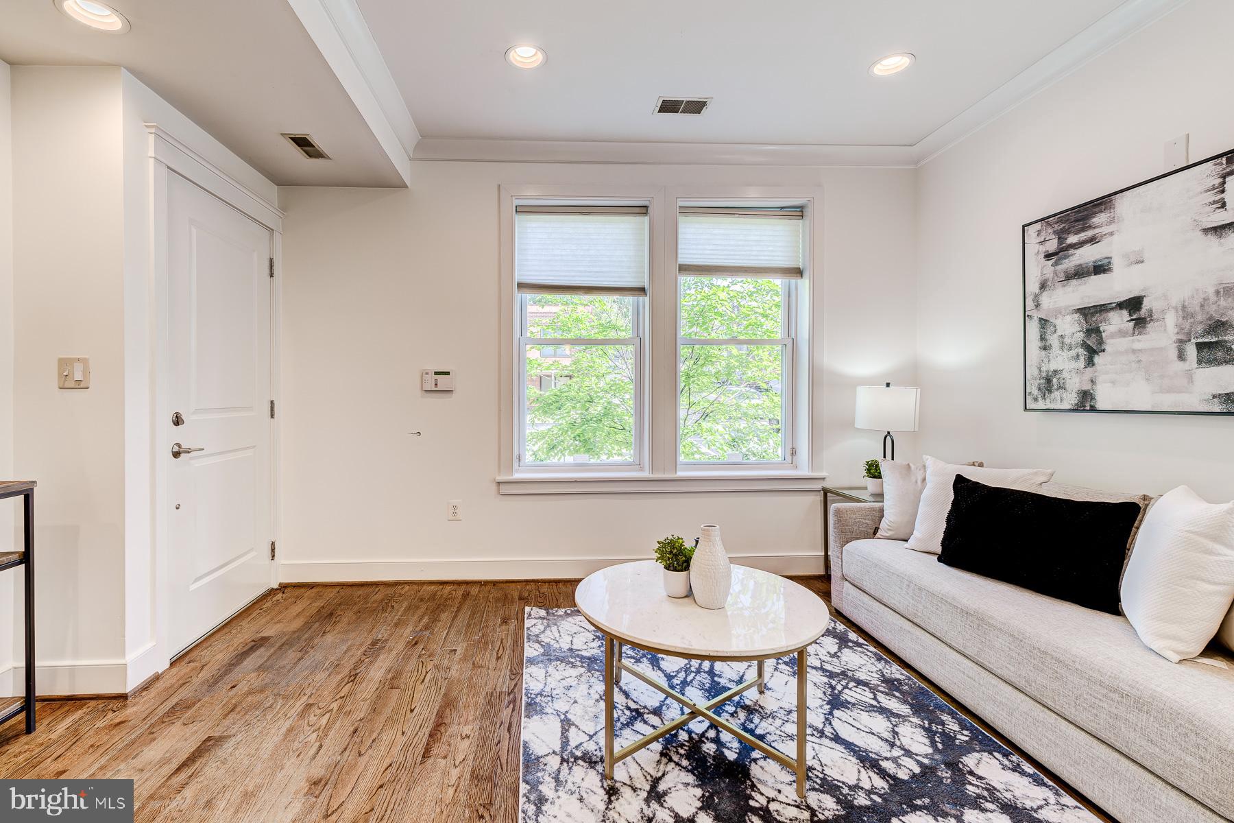 1300 Belmont St NW #201