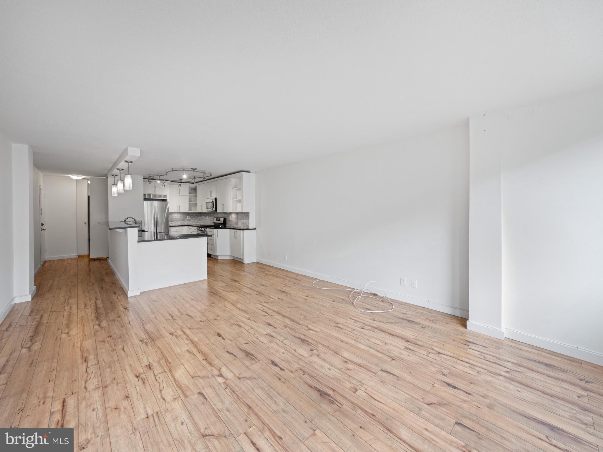 2201 L STREET NW 301