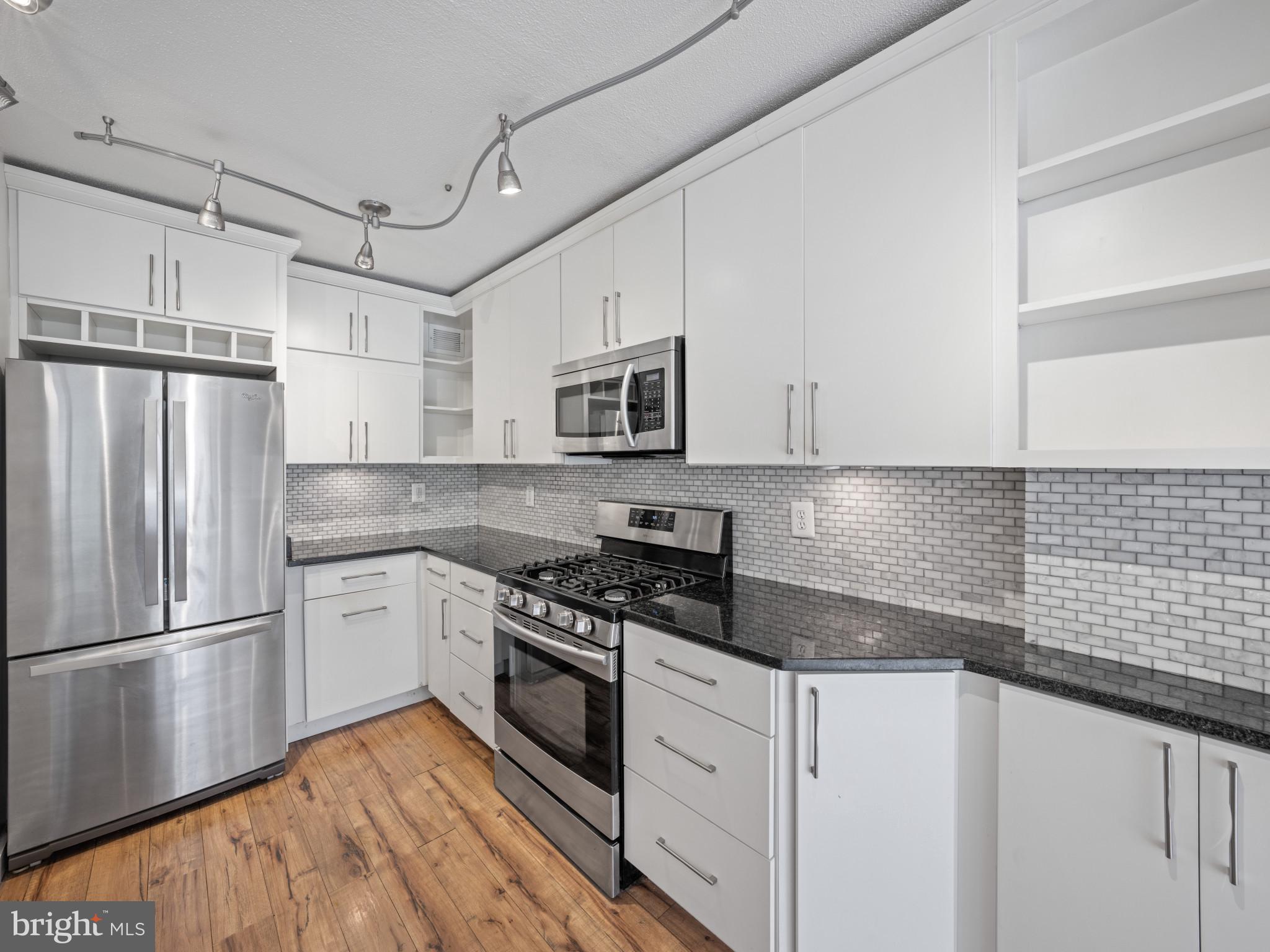 2201 L STREET NW 301