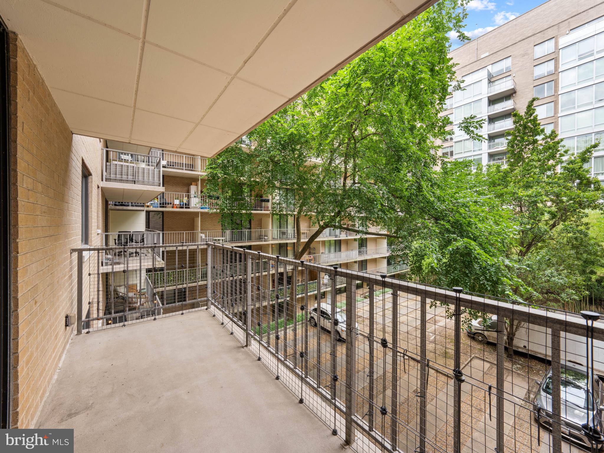 2201 L STREET NW 301