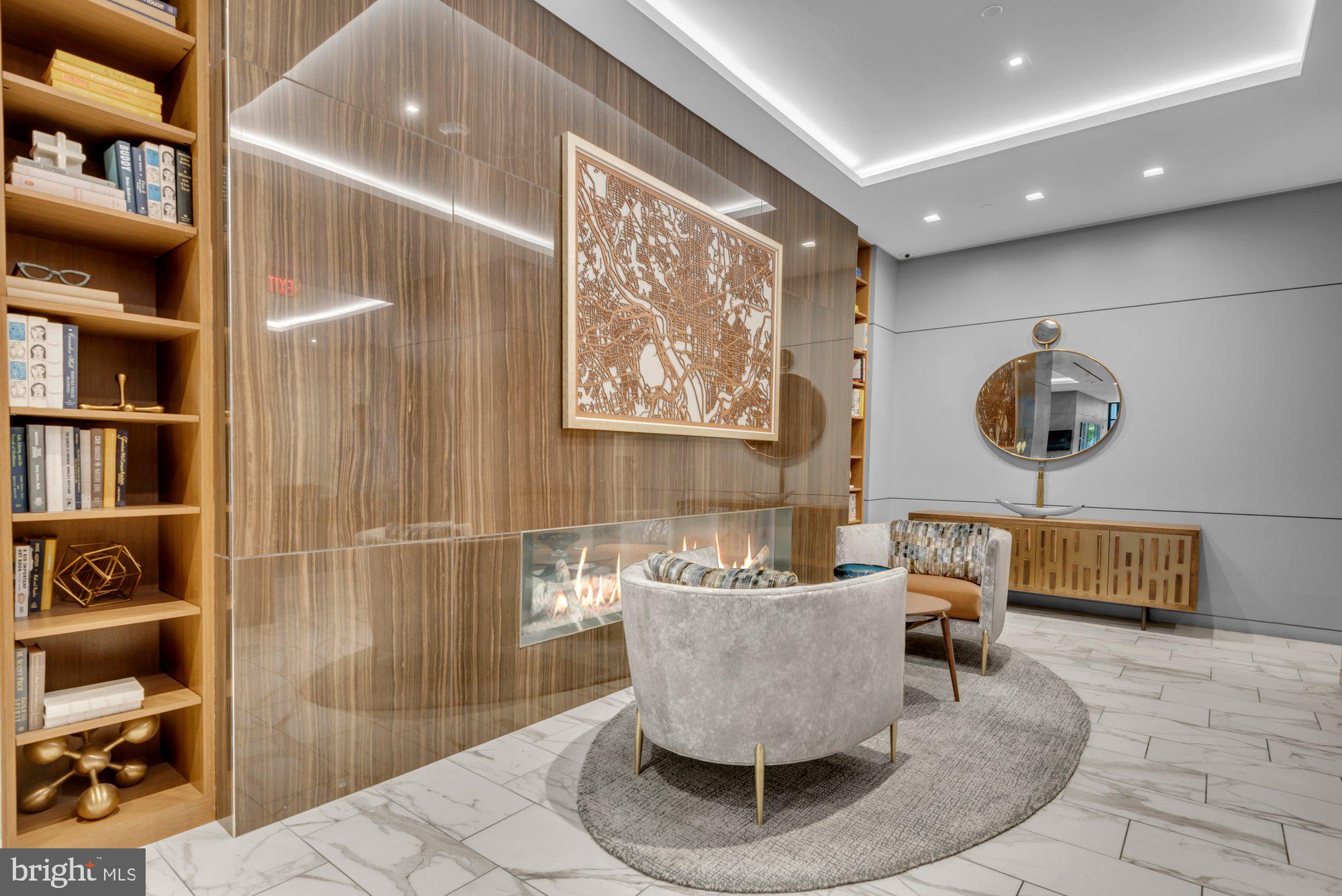 1211 VAN STREET SE 1014