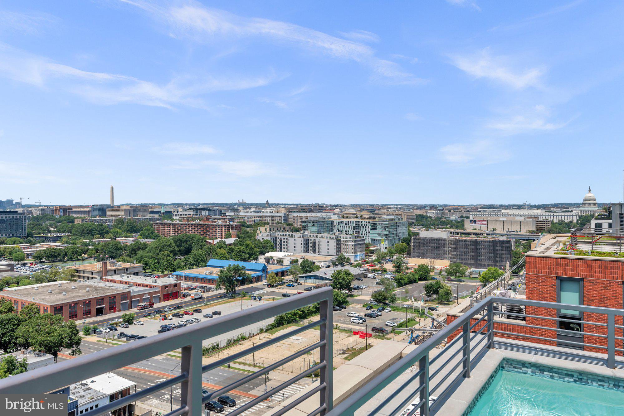 1211 VAN STREET SE 1014