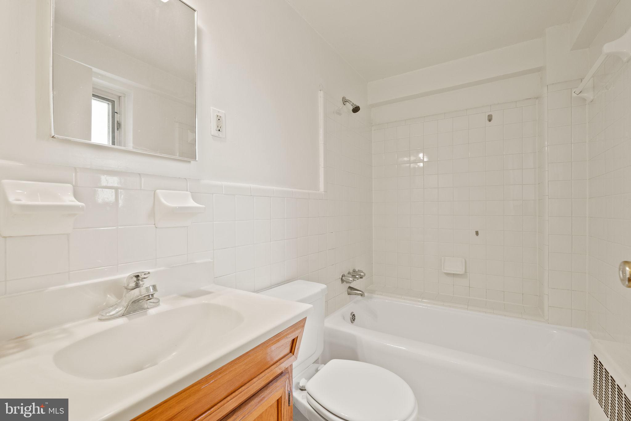 5315 CONNECTICUT AVENUE NW 607