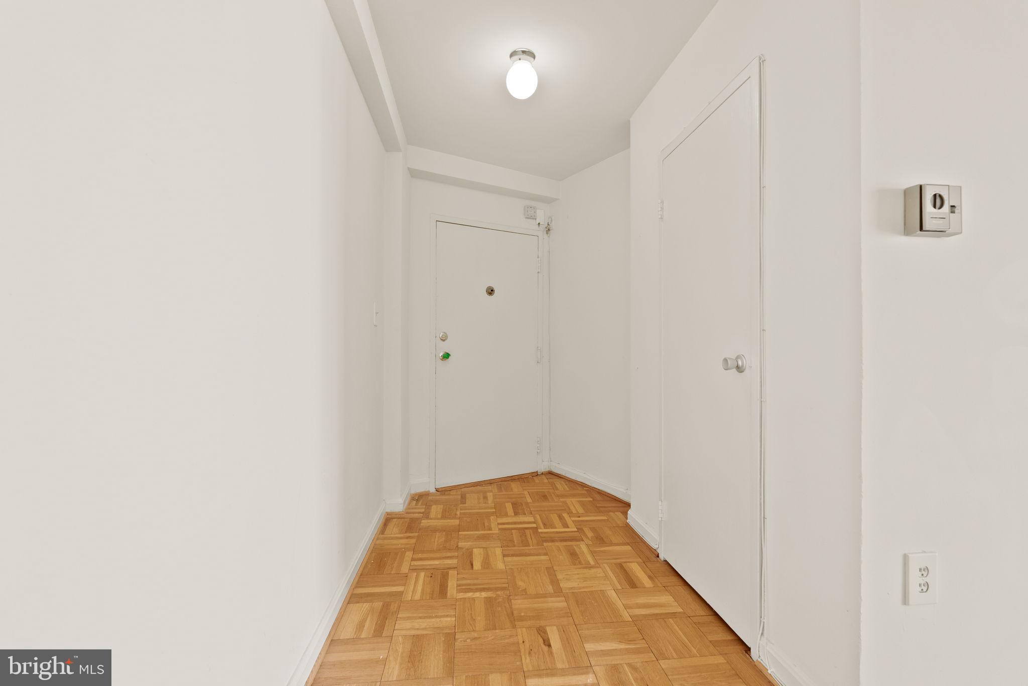 5315 CONNECTICUT AVENUE NW 607