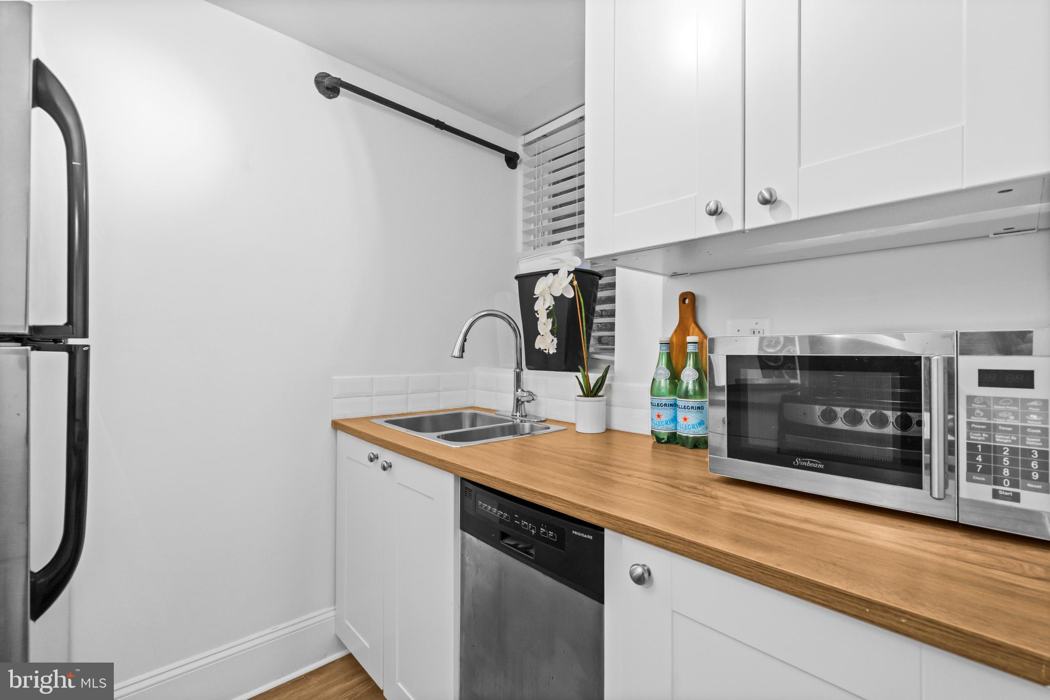 2008 16TH STREET NW 1