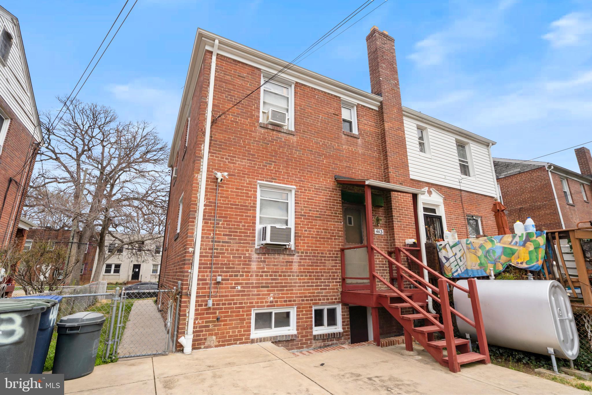 443 NEWCOMB STREET SE