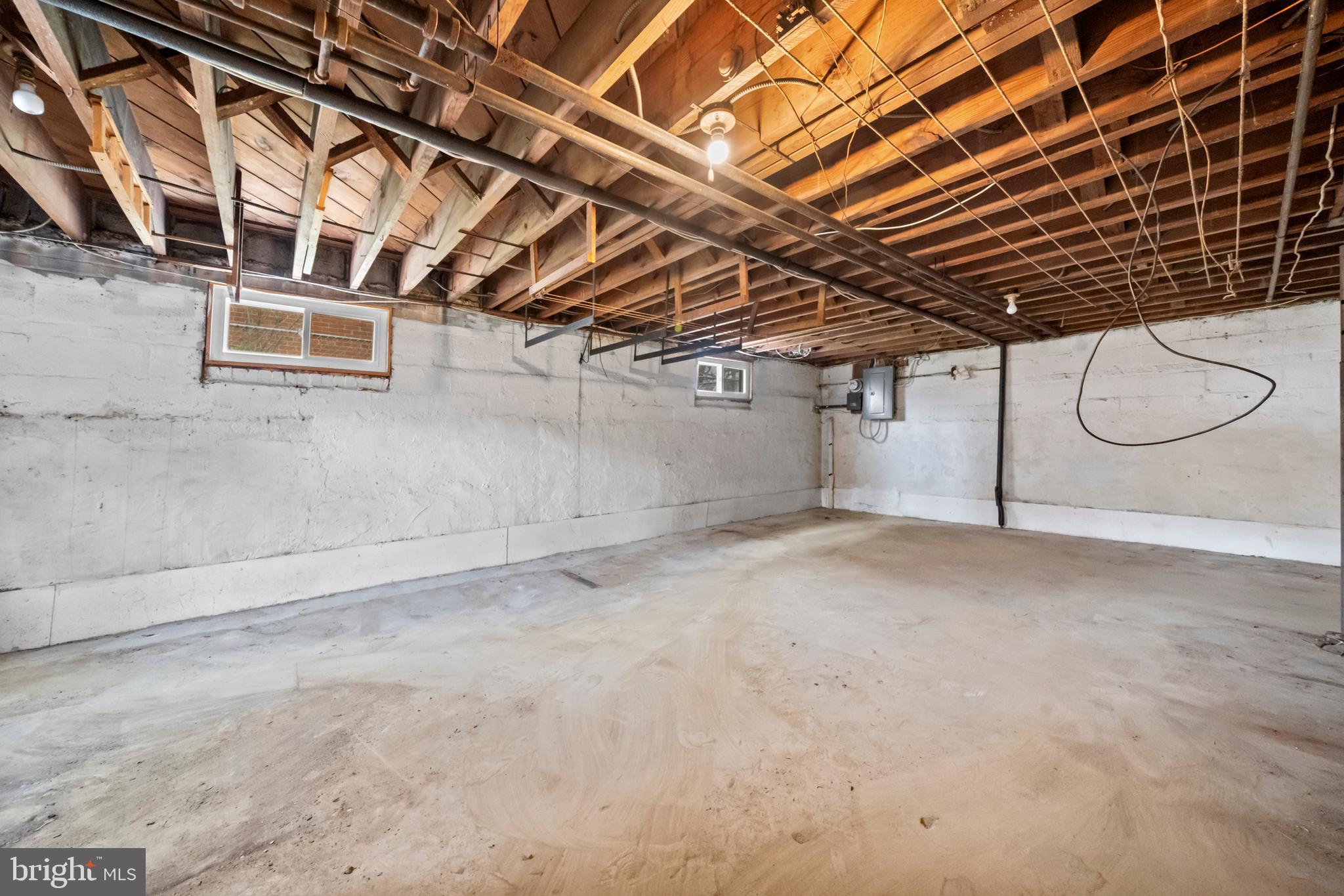 443 NEWCOMB STREET SE