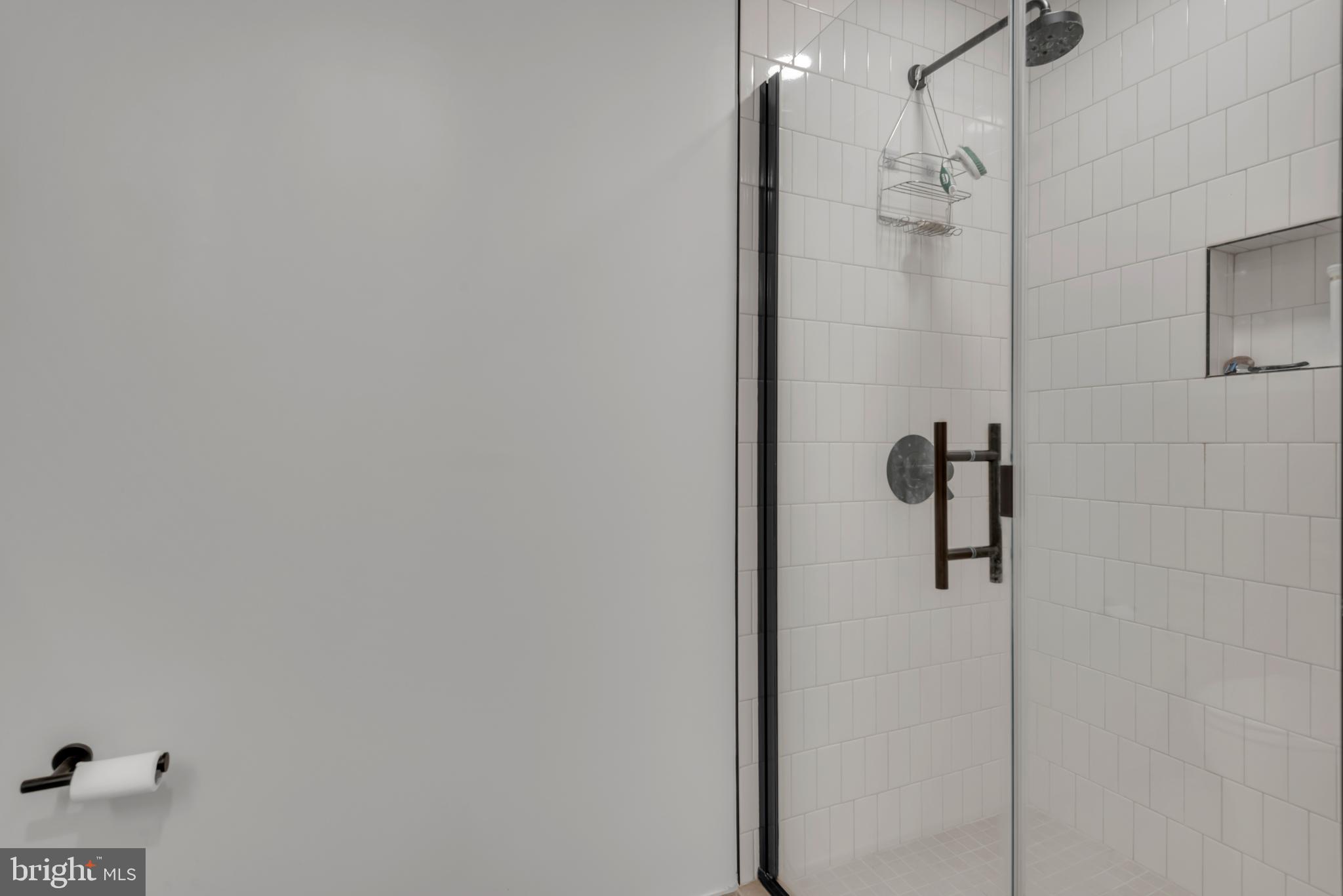 1211 VAN STREET SE 1014