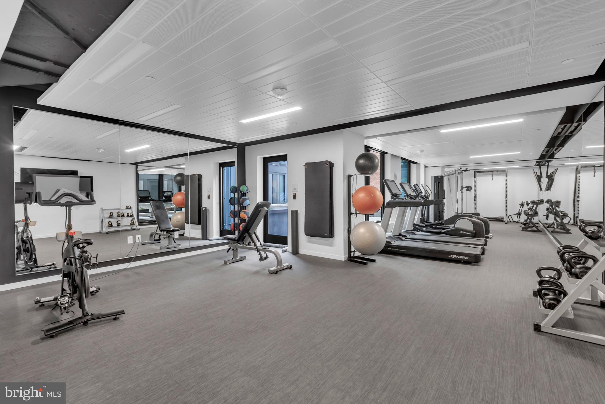 1211 VAN STREET SE 1014