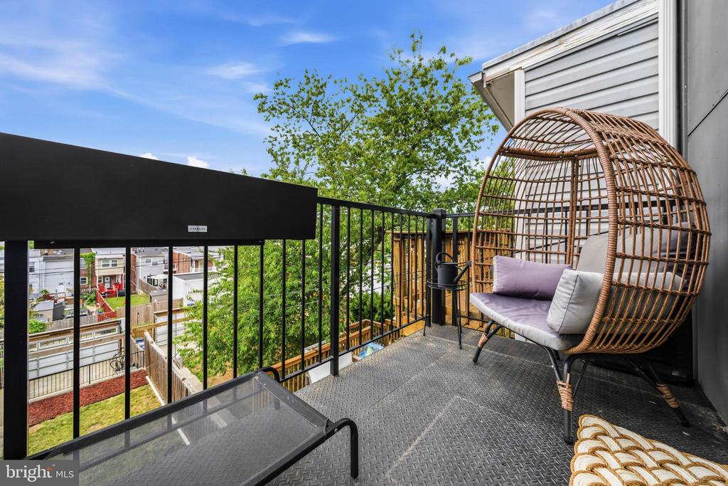 1241 OATES STREET NE 2