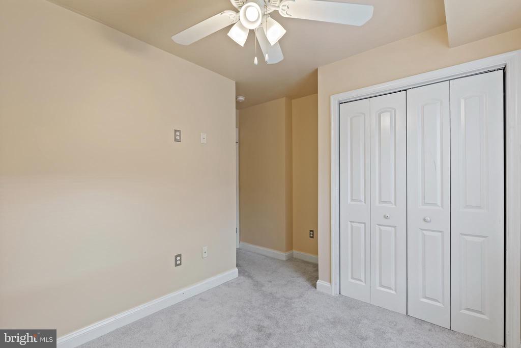 922 MADISON STREET NW Unit: 304