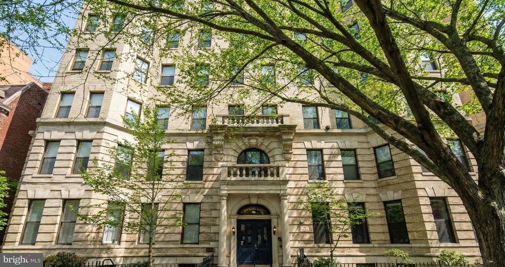 1115 12TH STREET NW Unit: 104