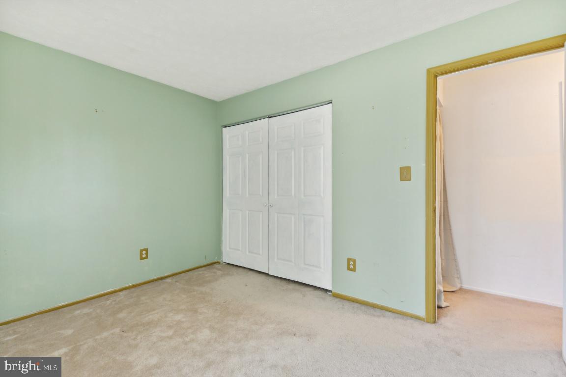 1402 MACEDONIA DRIVE