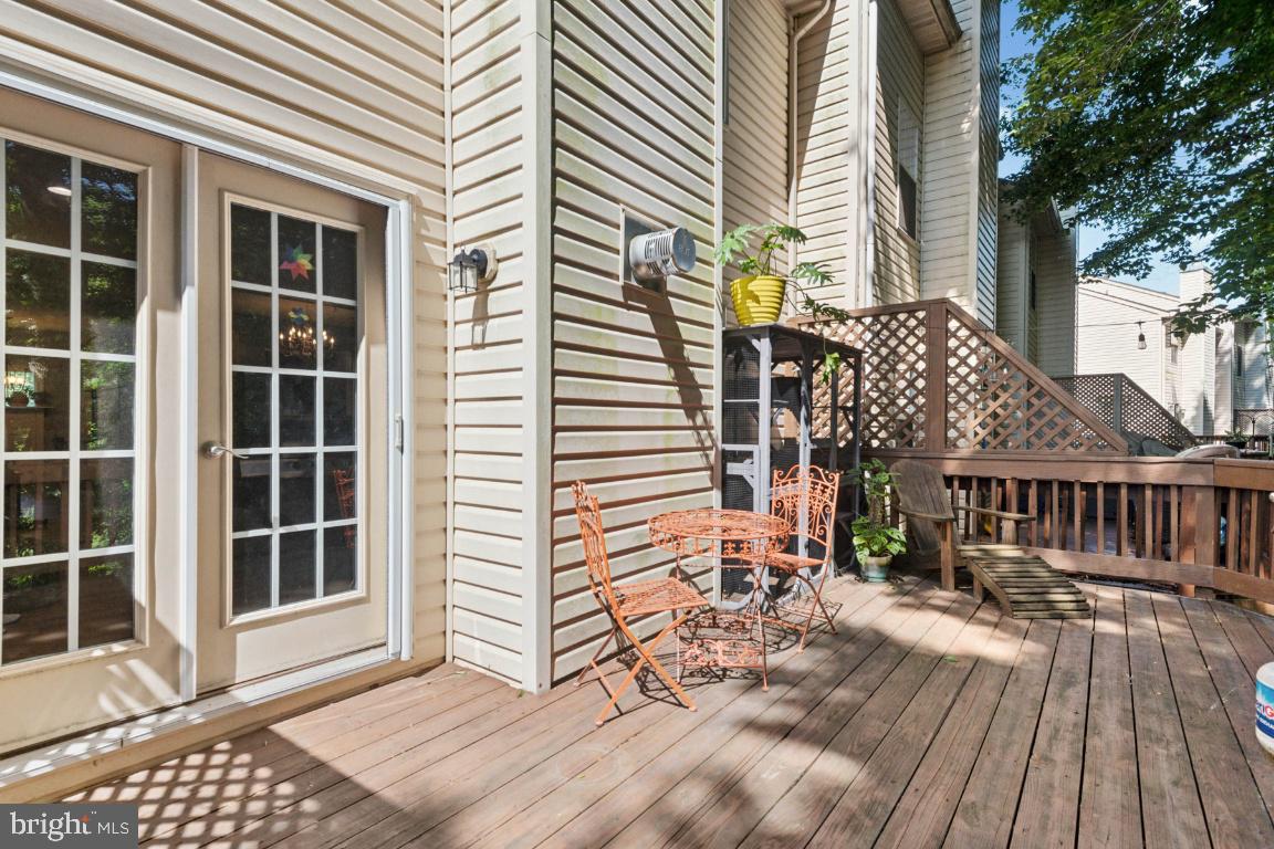 2550 WINDY OAK COURT