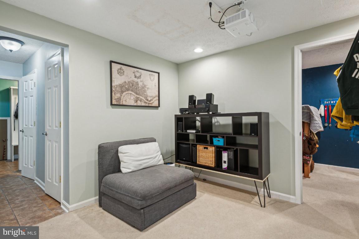 2550 WINDY OAK COURT