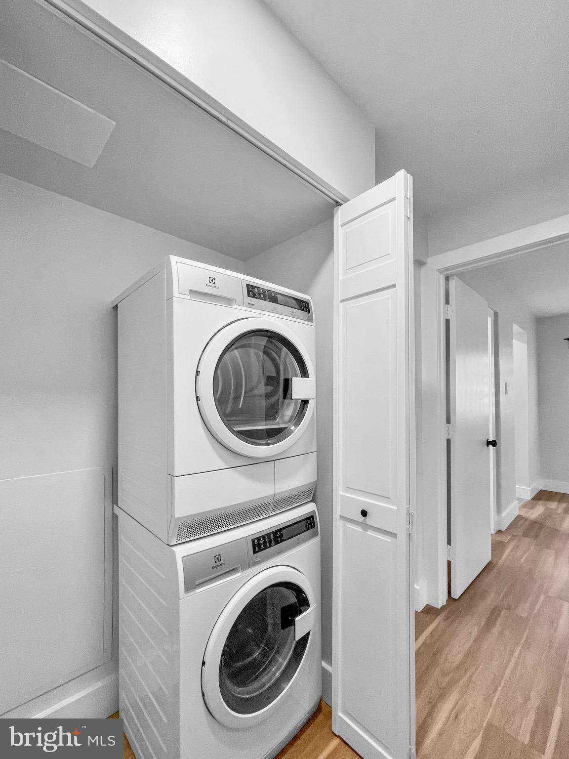 203-C Victor Pkwy #203c