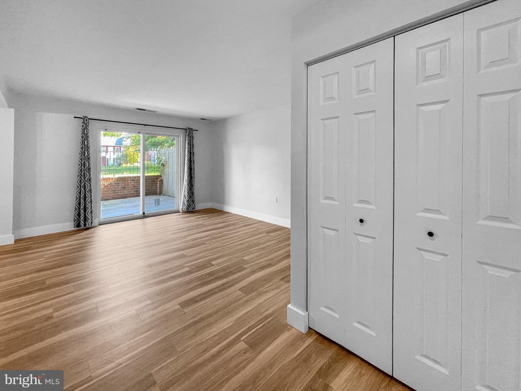 203-C Victor Pkwy #203c