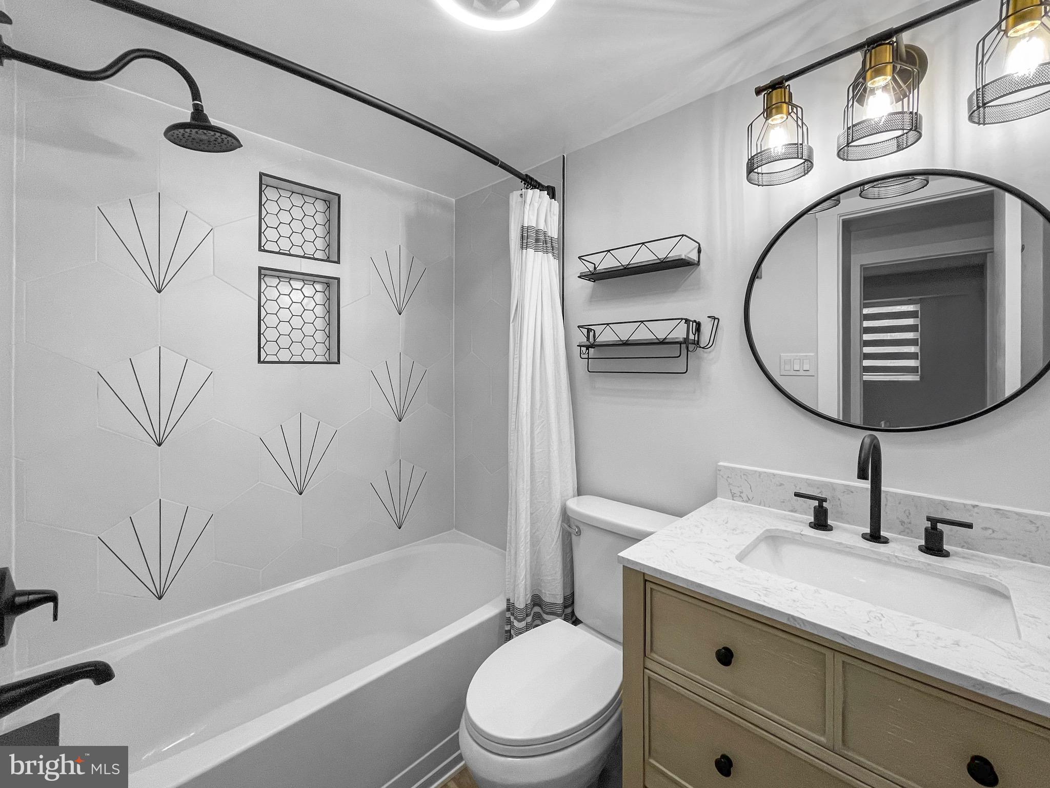 203-C Victor Pkwy #203c