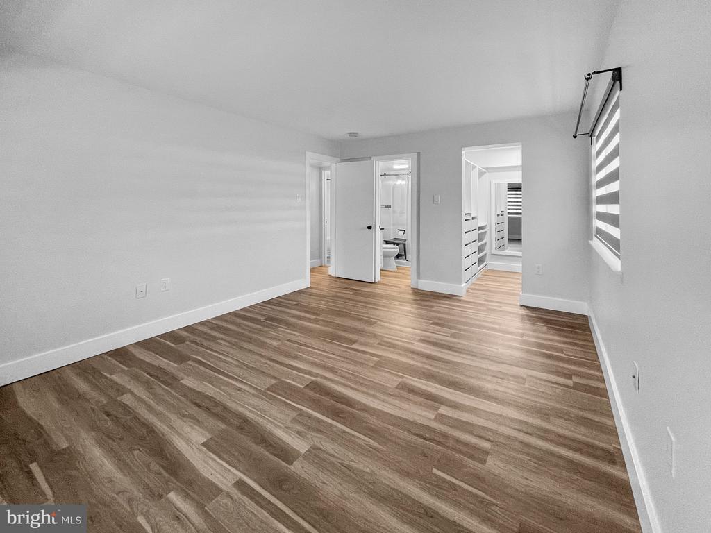 203-C Victor Pkwy #203c