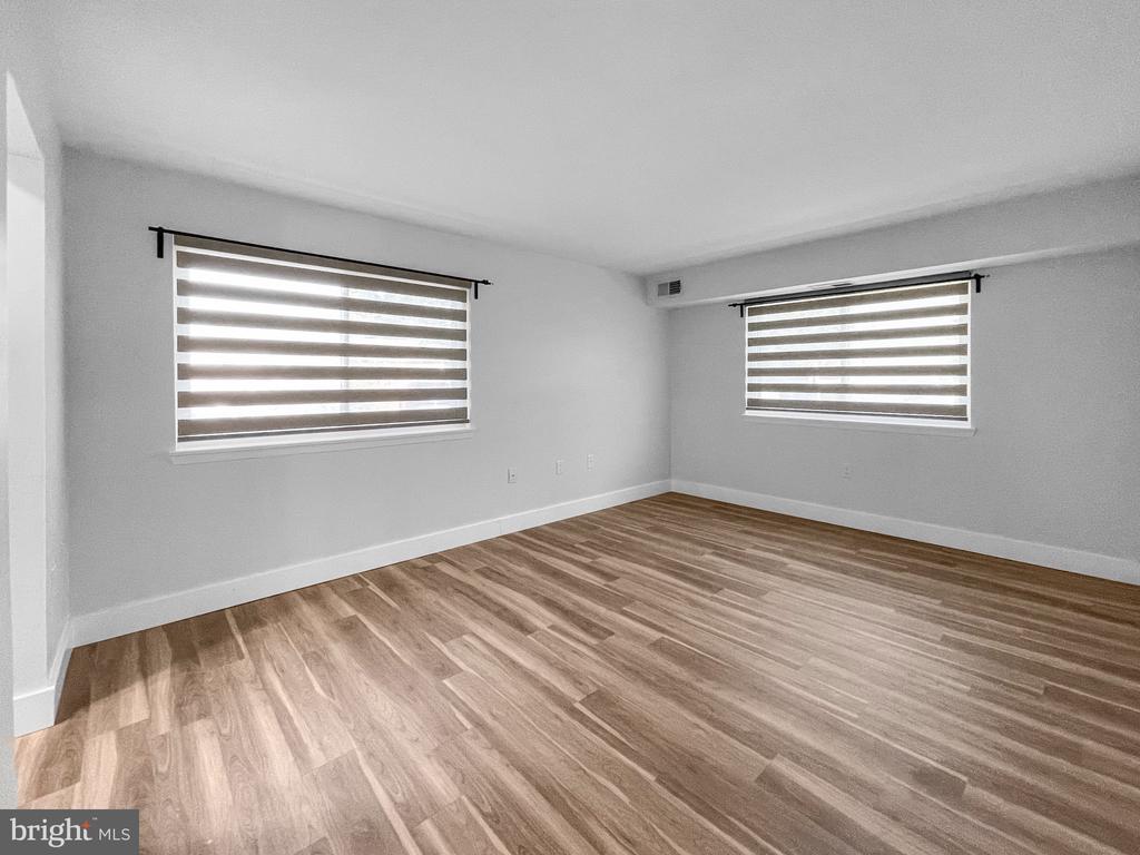 203-C Victor Pkwy #203c