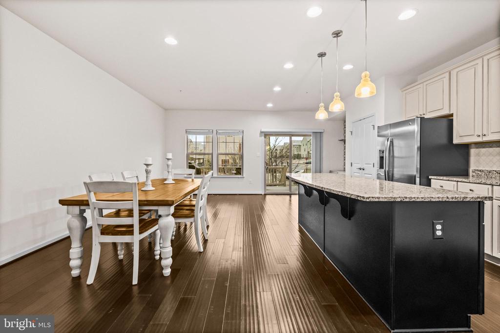 7839 PATTERSON WAY