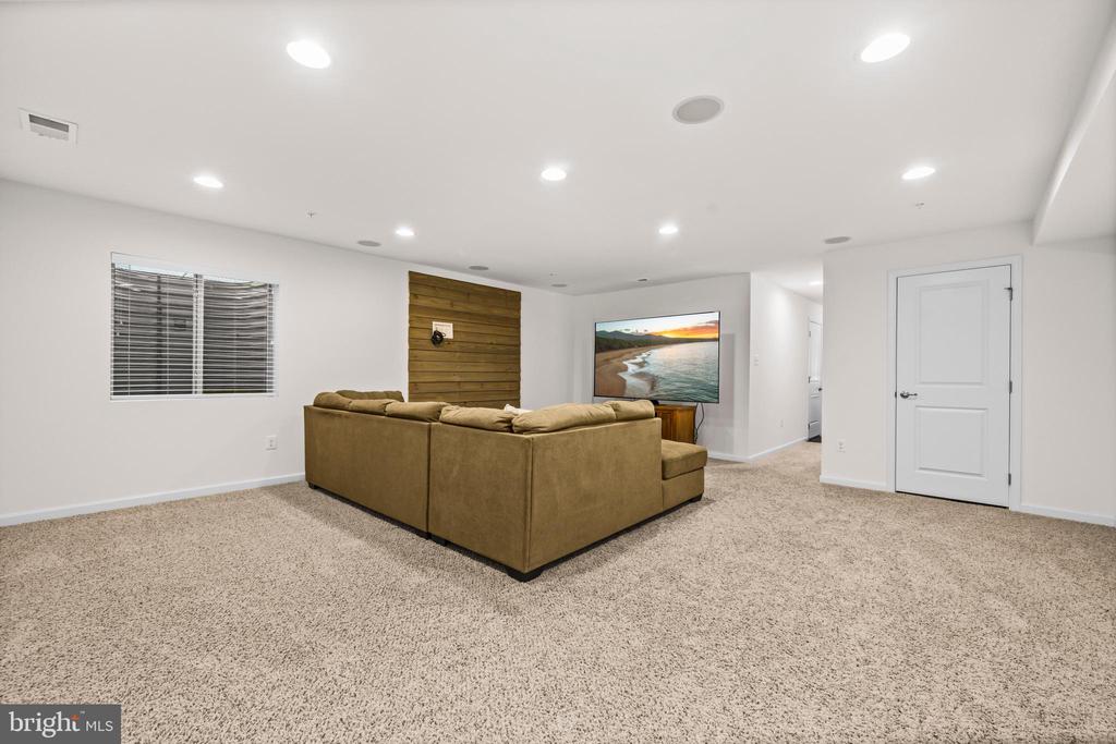 7839 PATTERSON WAY