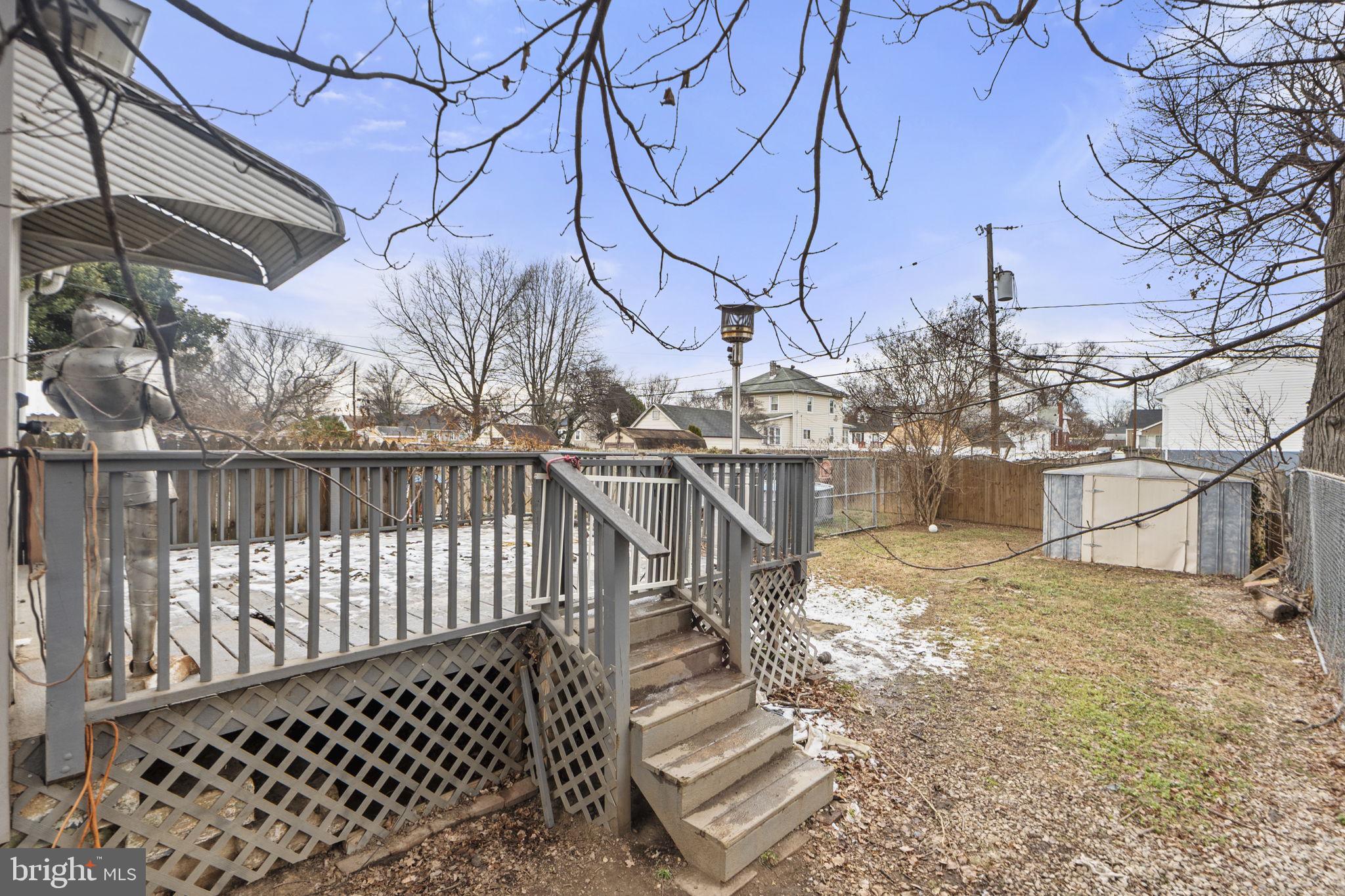 310 TOWNSEND AVENUE