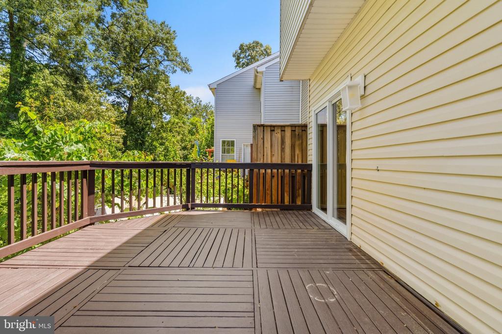7818 CANTER COURT