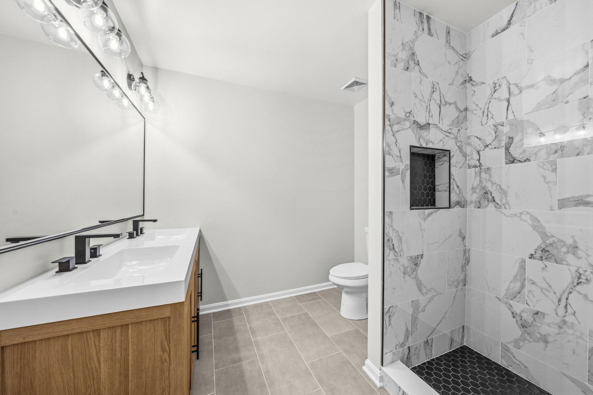 7818 CANTER COURT