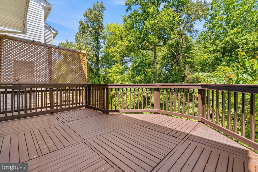 7818 CANTER COURT