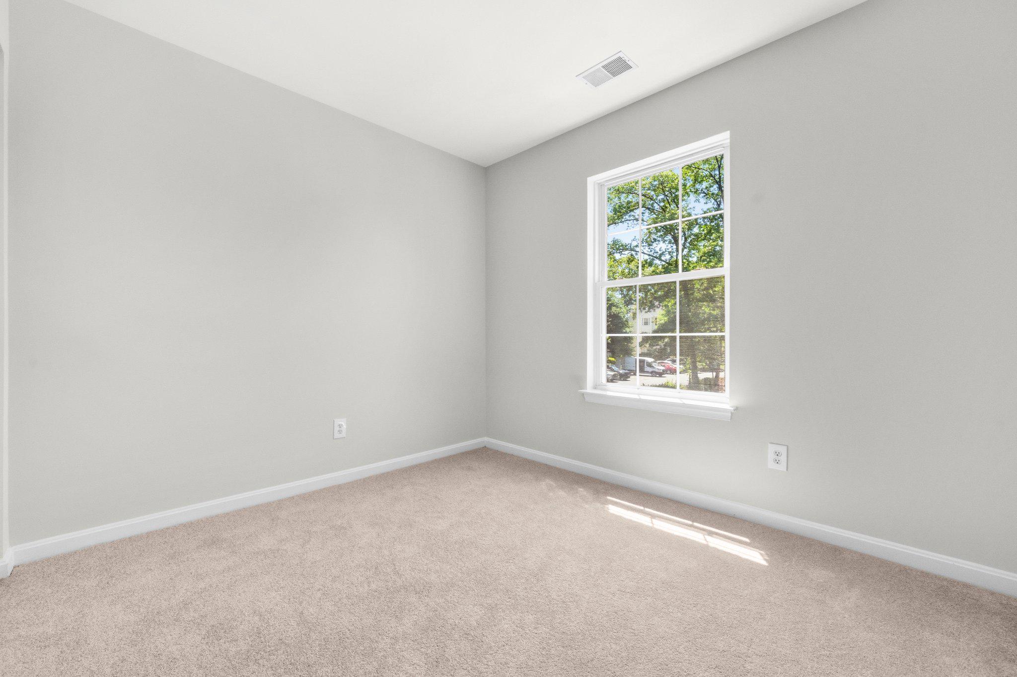 7818 CANTER COURT