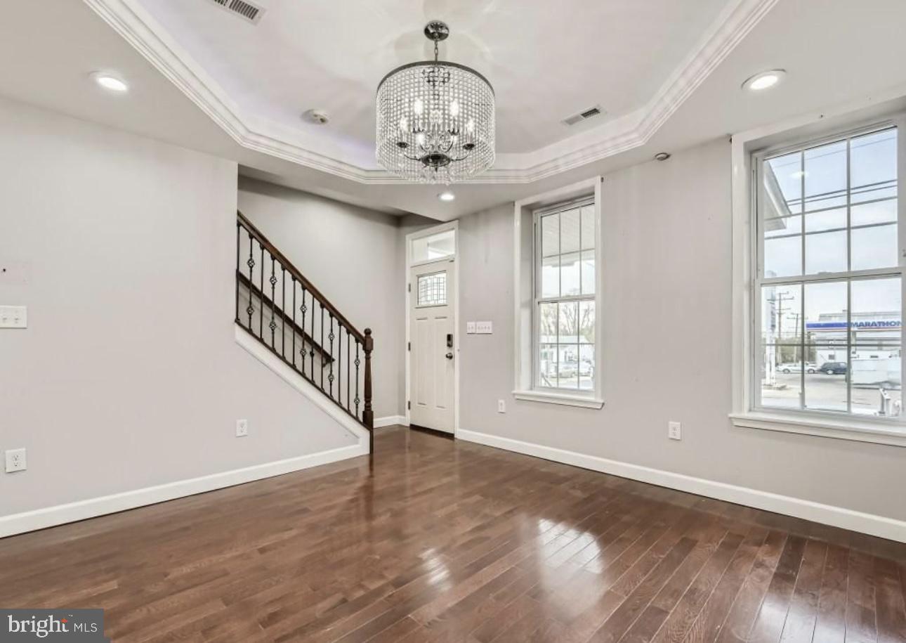 905 E PATAPSCO AVENUE