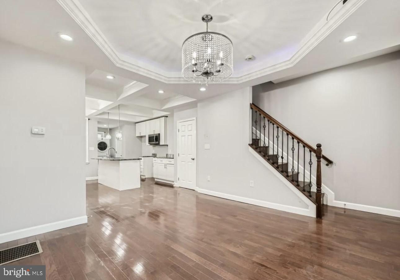 905 E PATAPSCO AVENUE