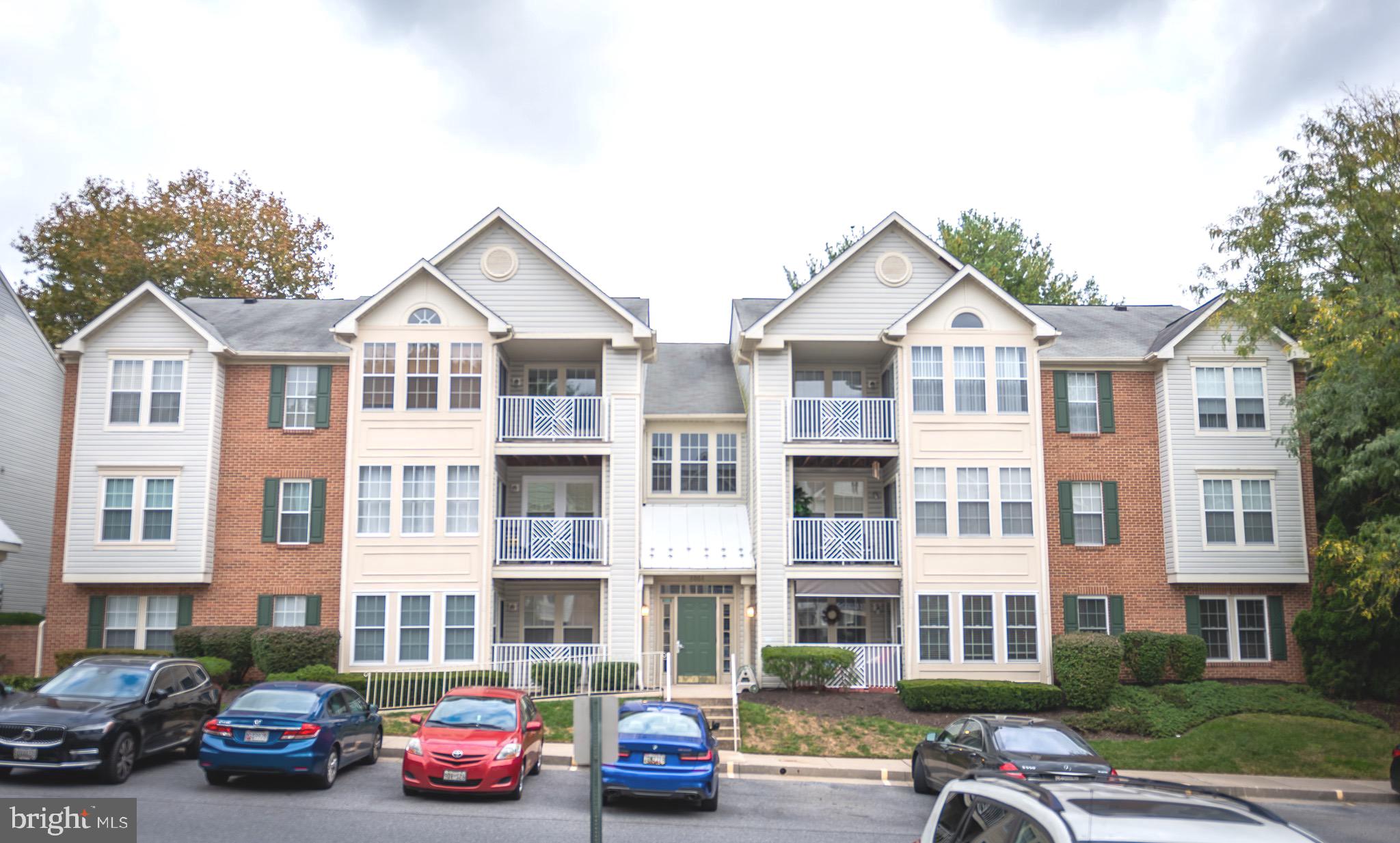 8004 TOWNSHIP DR #302