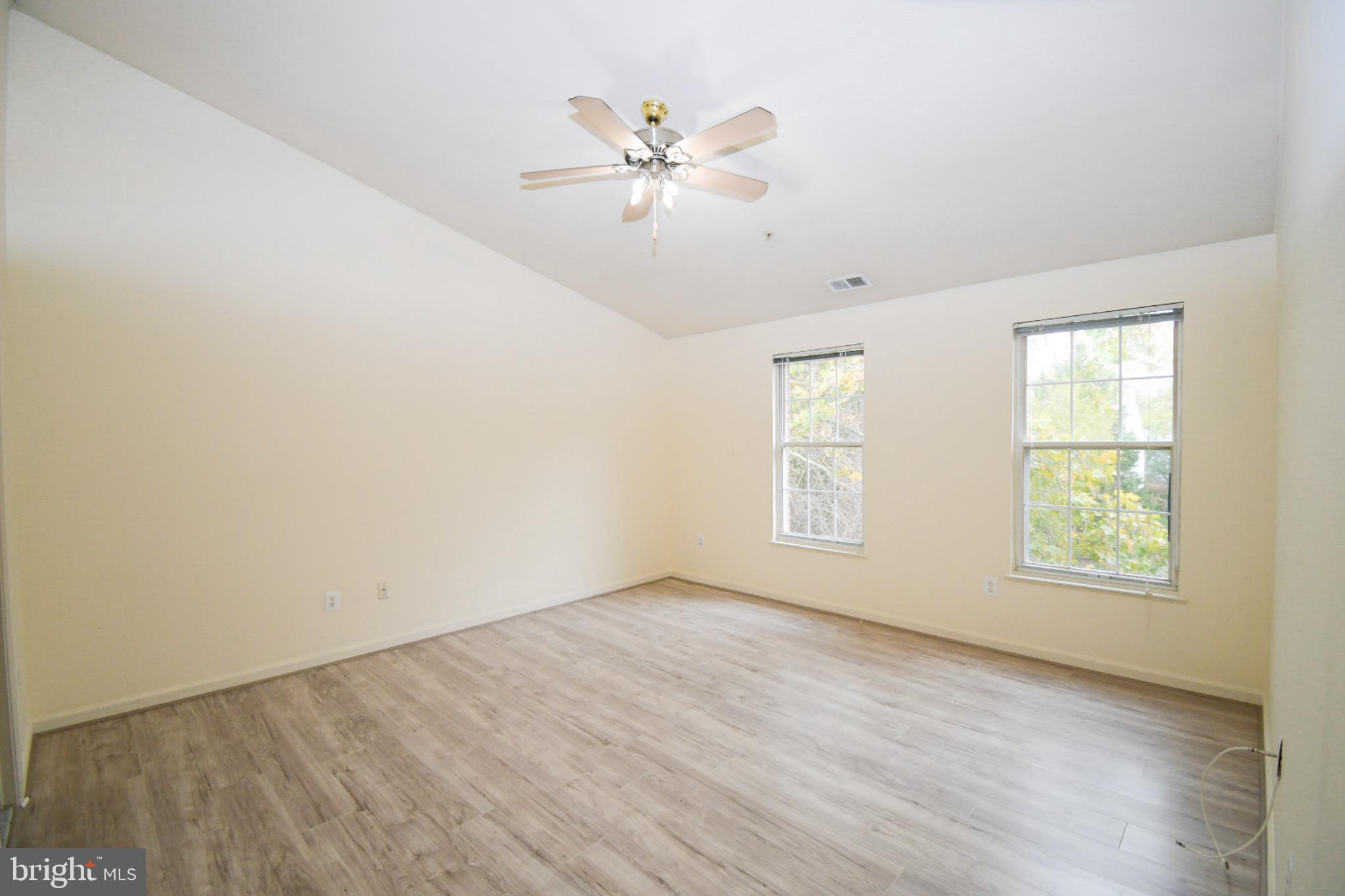 8004 TOWNSHIP DR #302