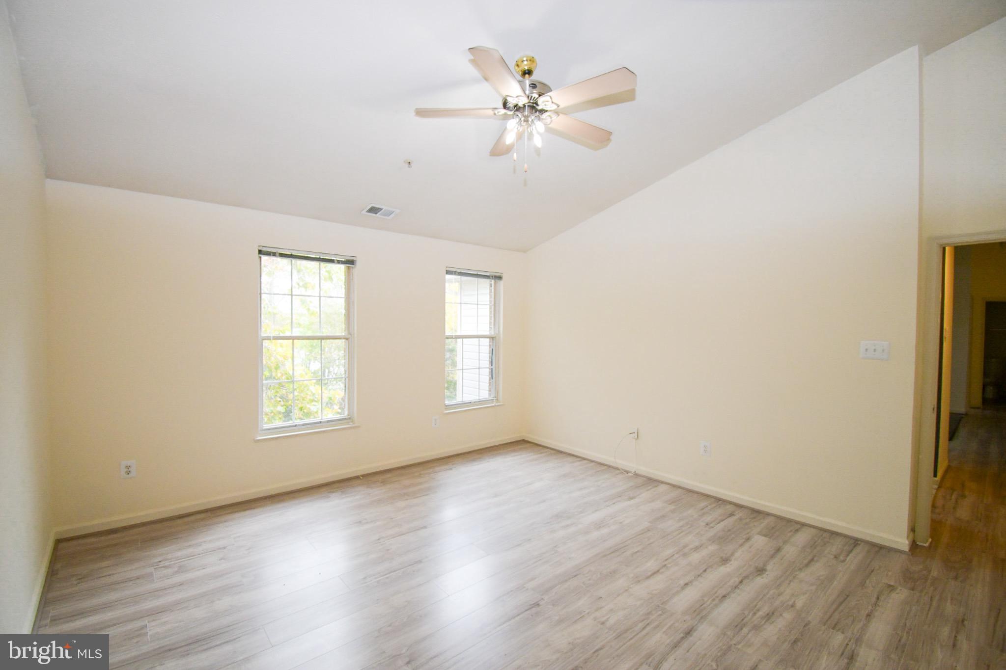 8004 TOWNSHIP DR #302